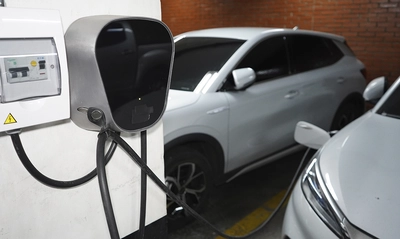 La Alcaldía de Cali impulsa la movilidad sostenible con 11 estaciones de carga eléctrica
