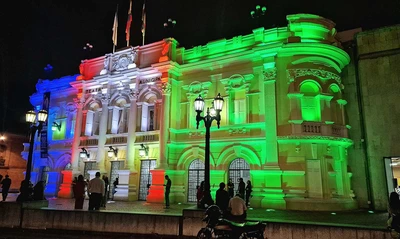 En el cumpleaños 488 de Cali, la Uaesp ilumina 12 hitos con los colores de nuestra bandera