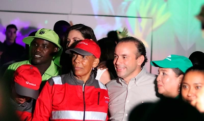 Junto a los operarios que limpian a diario la ciudad, alcalde Alejandro Eder abrió el recorrido ‘488 razones para sentirme orgulloso de Cali’