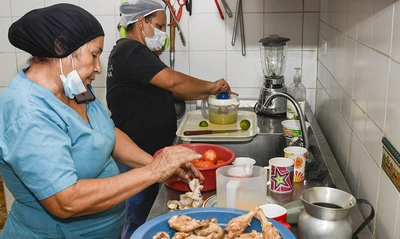Gestores de los comedores comunitarios reciben cada 10 días insumos de calidad para garantizar su funcionamiento