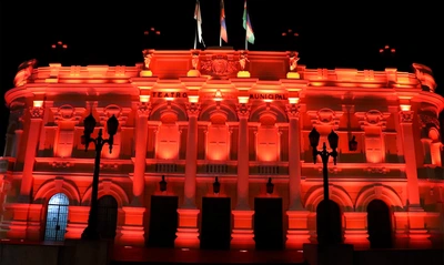Diez monumentos de Cali se iluminan en homenaje al Festival de  Música del Pacífico ‘Petronio Álvarez’