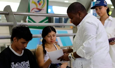 ¡Ojo, de eso tan bueno, no dan tanto!: Secretaría de Paz y Cultura Ciudadana de Cali, realiza jornada de prevención de trata de personas en el Petronio Álvarez