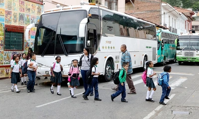 23.000 estudiantes del sistema educativo oficial se benefician de la estrategia Transporte Escolar