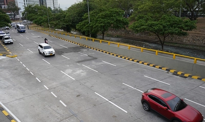 Los caleños pueden transitar con tranquilidad por el puente contiguo al Club Colombia