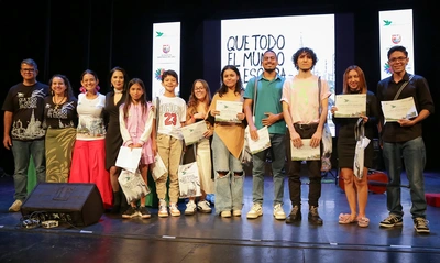 Cali se llena de versos: estos son los ganadores del concurso de poesía inédita que brillaron en la inauguración del festival internacional