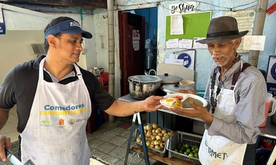Amor y servicio: la Misión de Leonardo Pérez Ortiz con su comedor comunitario en el barrio San Pascual