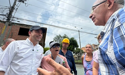 Recuperación de vías en Santa Mónica Popular avanza a buen ritmo y con apoyo a los emprendimientos locales