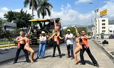 A ritmo de salsa se celebran los avances en recuperación de la malla vial