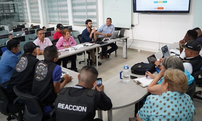 En mesa de trabajo, la ciudadanía participó activamente con miras a construir una movilidad segura y eficiente
