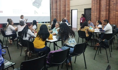 Cali adopta innovador método de aprendizaje colaborativo para potenciar el protagonismo estudiantil