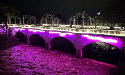 En el ‘Día internacional de la eliminación de la violencia contra la mujer’, Cali se ilumina de color naranja y violeta