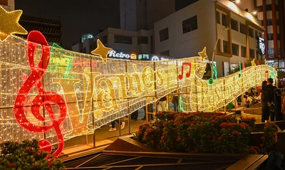 Los caleños le dicen sí a la reconciliación con el alumbrado ‘Cali le canta a la Navidad’
