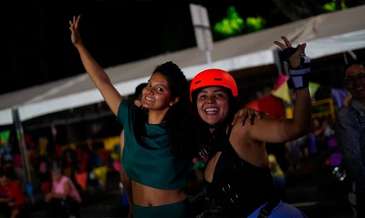 ‘Ciclovida bajo las estrellas’: vive una noche en movimiento y llena de energía