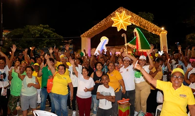 Alcaldía de Cali acompañó la ‘Velatón’ en el Bulevar de Oriente: se encendió una luz de esperanza en los comedores comunitarios