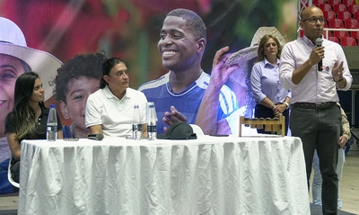 La Alcaldía de Cali y Prosperidad Social entregan 1000 kits a familias del Distrito de Aguablanca y Siloé