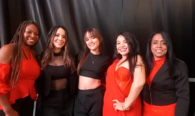 Caseta del norte gozó al ritmo de la salsa femenina