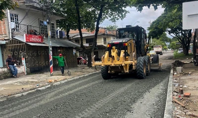 Secretaría de Infraestructura continúa en el 2025 apostándole a la recuperación de la malla vial de Cali