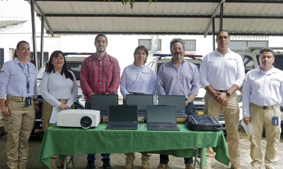 La Alcaldía refuerza y apoya el trabajo de Migración Colombia en Cali: se hizo entrega de equipos tecnológicos para este organismo