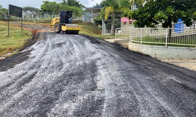 Altos de Santa Elena recibió mantenimiento en su vía principal por parte de la Alcaldía de Cali 
