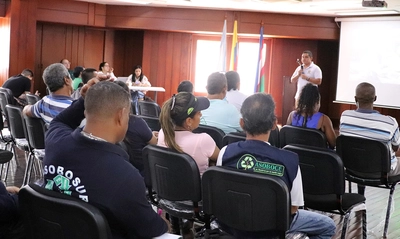 Alcaldía lidera actualización de la Política Pública de Inclusión de  Recicladores de Oficio