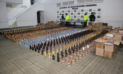 Alcaldía de Cali y autoridades lideran gran golpe contra el licor adulterado previo a la Semana Santa