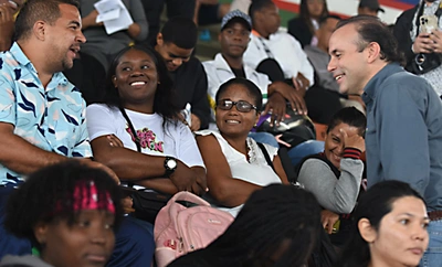 Cali le apuesta al empleo formal: más de mil ciudadanos participaron en la feria ‘Más Empleos Cali’