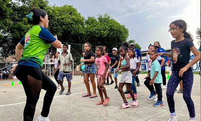 Alcaldía de Cali celebró con los hijos de quienes reciclan por un futuro  mejor