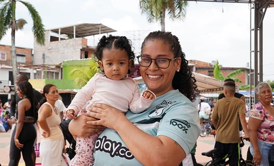 La Ciclovida de Cali rinde homenaje a las madres con una jornada llena  de alegría, movimiento y gratitud