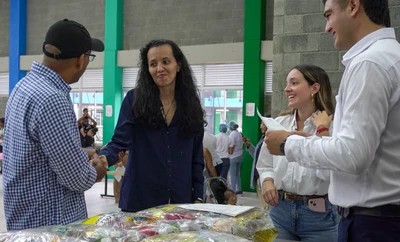 Nutrición con amor para los niños y niñas: Alcaldía de Cali entrega más de 200 paquetes alimentarios para mitigar la desnutrición