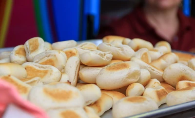 Cali sigue brillando con sabor propio en el ‘Día Mundial del Pandebono’