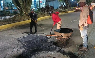 Avenida Cañasgordas quedará sin huecos: alcaldía de Alejandro Eder adelanta bacheo integral para mejorar la movilidad en el sur de Cali