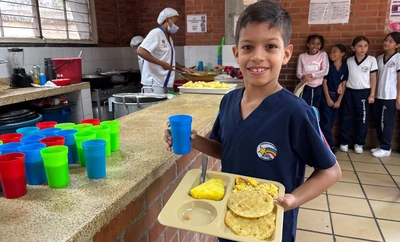 45.000 estudiantes recibieron el Programa de Alimentación Escolar (PAE)
