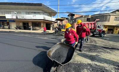 Más de 900 millones de pesos invertirá la Alcaldía de Alejandro Eder para recuperar puentes y construir muros de contención