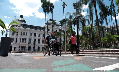 Alcaldía de Cali entrega su primera intervención de movilidad peatonal  en el centro histórico