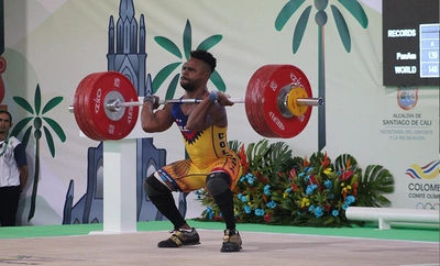 Francisco Mosquera, subcampeón panamericano en levantamiento de pesas, sueña con los Olímpicos de 2028