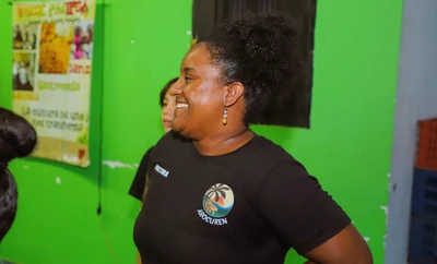 En el barrio El Vergel, con danza y  trenzas afro, se escriben nuevos caminos de paz