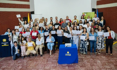 Más de 70 empresarios caleños finalizan Agenda E con planes de innovación en mano