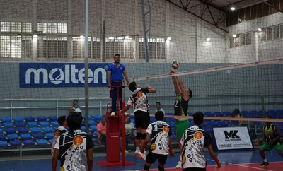 Con 32 equipos comenzó en Cali la ‘IV Copa Internacional de Voleibol’, homenaje a Francisco Chois