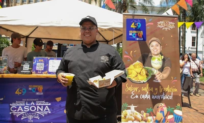 Comidas tradicionales en la celebración del cumpleaños de Cali