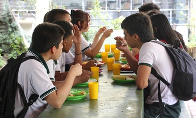 Cali garantiza alimentación y transporte escolar con calidad y equidad para este 2026