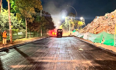¡De noche y sin pausa! Alcaldía Eder recupera la carrera 50 entre calles 25 y 54, a un costado de La Escombrera