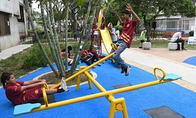 De espacio abandonado a lugar de encuentro y disfrute: comunidad de Calipso celebra entrega de dos parques renovados
