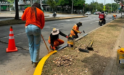 Secretaría de Infraestructura recupera vías, bordillos y andenes aledaños a la Ciudadela Petronio Álvarez