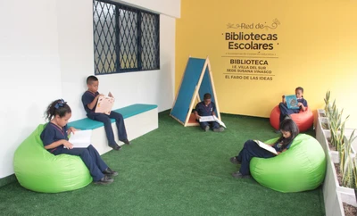 La nueva Biblioteca Escolar El faro de las ideas Ilumina el futuro educativo en la IEO Villa del Sur