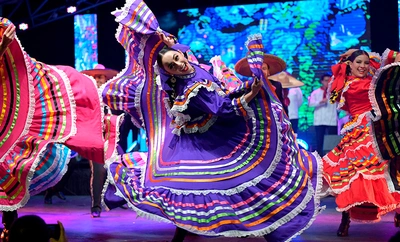 Alcaldía de Cali invierte más de  $1300 millones para organizaciones artísticas de amplia trayectoria