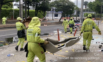 Tras atentado en la Base Aérea, labores de limpieza se extienden por más de ocho horas bajo directriz del alcalde Alejandro Eder