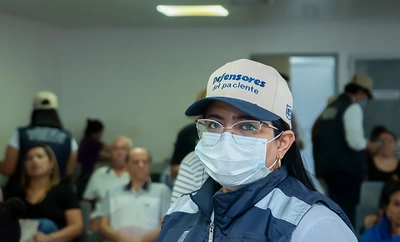 Cali marca un hito con la presentación de 40 nuevos defensores del paciente para eliminar barreras de acceso a la salud