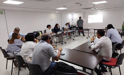Secretaría de Educación fortalece capacidades docentes para la atención de población víctima del conflicto y migrante
