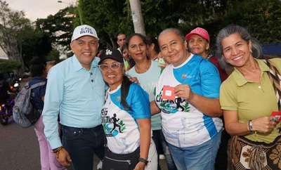 Caleños reclamaron sus pines en el Parque del Avión y están listos para la ‘Carrera La Isla RUN 4.2K’