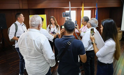 ¡Cali entra en obra! Alcaldía presenta su plan de inversión para recuperar la malla vial y tapar miles de huecos